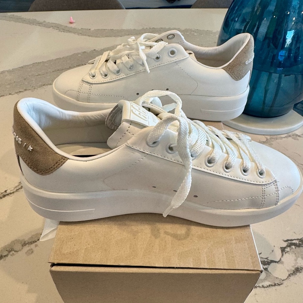 BNWT Golden Goose Sneakers - Picture 7 of 9